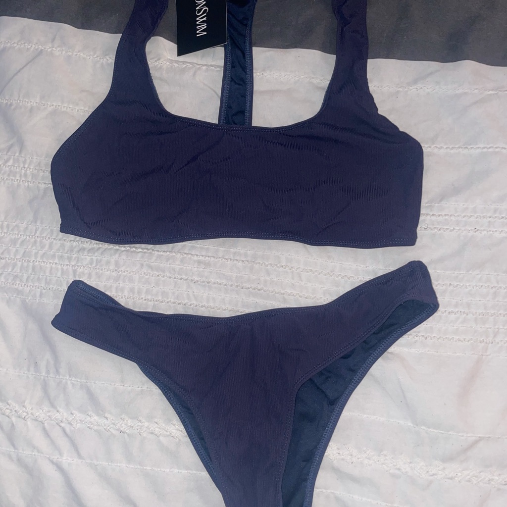 Icon Swim 2 Piece Bathing Suit Brand New
